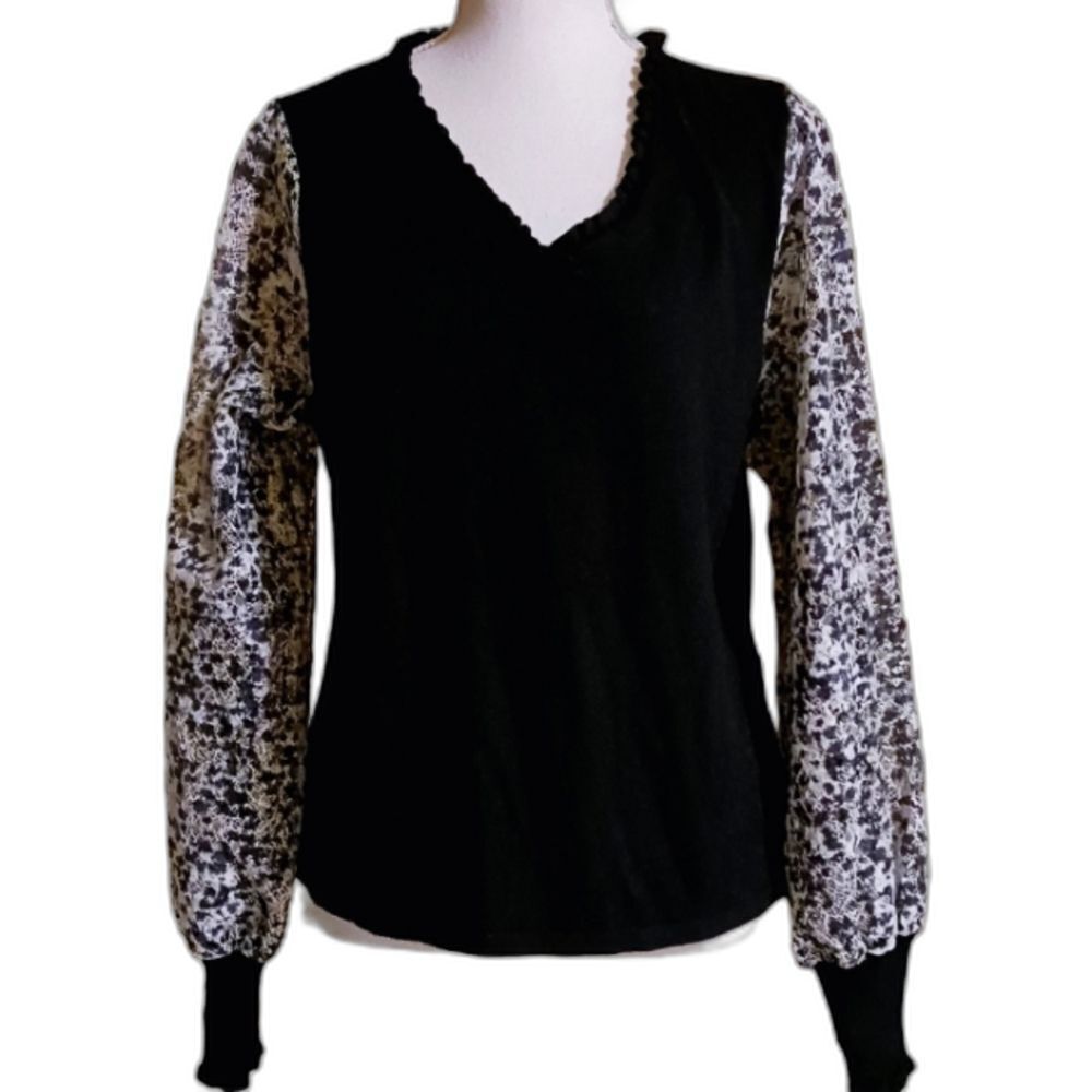 Siani Milano V-neck Knit Top Blouse with Contrasting Lace Sleeves Women's L NWT